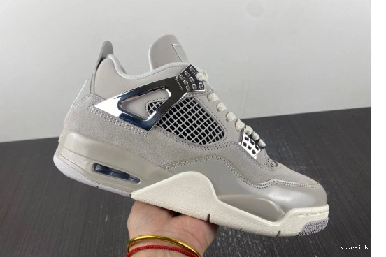 4 Frozen Moments Retro  AQ9129-001 AQ9129-001  Jordan 1208